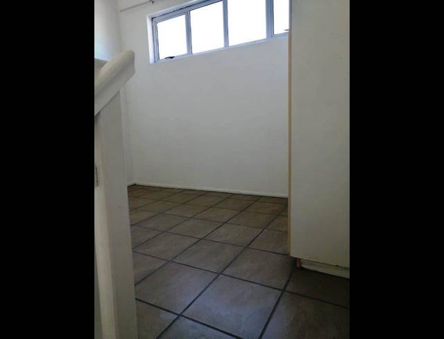 1 BEDROOM APARTMENT FOR SALE IN MORNINGSIDE